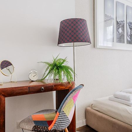 Grzybowska P&O Serviced Apartments Warschau Buitenkant foto